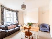 4 bedroom terraced house for rent in Victoria Road,...