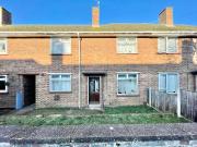 4 bedroom terraced house for rent in Wakefield Road,...