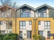 4 Bedroom Terraced House For Rent In Woking