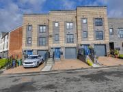 4 bedroom terraced house for sale