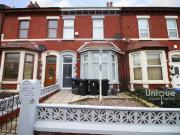 4 bedroom terraced house for sale