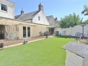 4 bedroom terraced house for sale