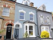 4 bedroom terraced house for sale