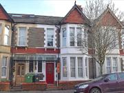 4 bedroom terraced house for sale