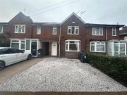 4 bedroom terraced house for sale