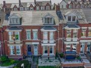 4 bedroom terraced house for sale