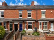 4 bedroom terraced house for sale