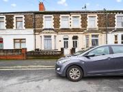 4 bedroom terraced house for sale