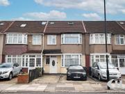 4 bedroom terraced house for sale