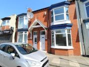 4 bedroom terraced house for sale