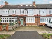 4 bedroom terraced house for sale