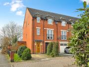 4 bedroom semi detached house for sale