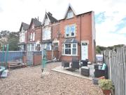 4 bedroom terraced house for sale