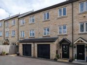 4 bedroom terraced house for sale