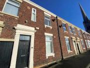 4 bedroom terraced house for sale