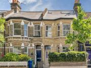 4 bedroom terraced house for sale