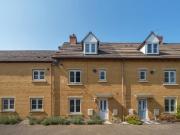 4 bedroom terraced house for sale