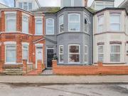 4 bedroom terraced house for sale