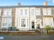 4 bedroom terraced house for sale