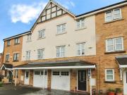 4 bedroom terraced house for sale