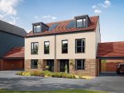 4 bedroom terraced house for sale