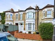 4 bedroom terraced house for sale