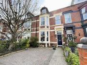 4 bedroom terraced house for sale