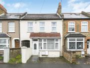 4 bedroom terraced house for sale