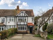 4 bedroom end of terrace house for sale