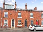 4 bedroom terraced house for sale in Chatsworth Road,...