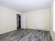 4 bedroom terraced house for sale in Crabtree,...