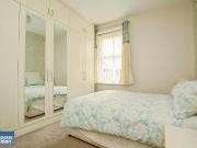 4 bedroom terraced house for sale in De Burgh Street,...