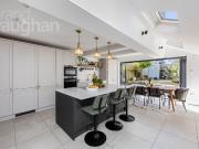 4 bedroom terraced house for sale in Ditchling Road,...