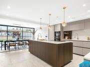 4 Bedroom Terraced House For Sale In Finchley Central,...