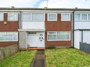 4 bedroom terraced house for sale in Flint Close, LUTON,...