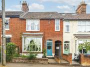 4 bedroom terraced house for sale in Glebe Road,...