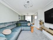 4 bedroom terraced house for sale in Hendwell Close,...