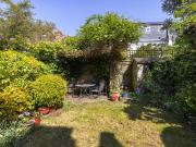 4 bedroom terraced house for sale in Hexham Road,...