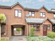 4 bedroom terraced house for sale in Labrador Drive,...