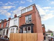 4 Bedroom Terraced House For Sale In Leeds