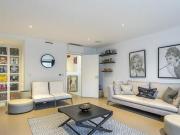4 Bedroom Terraced House For Sale In London