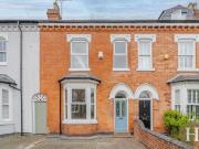 4 bedroom terraced house for sale in Lonsdale Road,...
