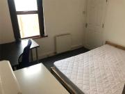 4 bedroom terraced house for sale in Nettleton Road,...