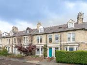 4 bedroom terraced house for sale in Queens Road,...