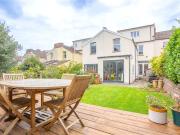 4 bedroom terraced house for sale in Radnor Road,...