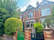 4 bedroom terraced house for sale in Russell Road,...