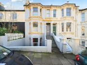 4 bedroom terraced house for sale in Springfield Road,...