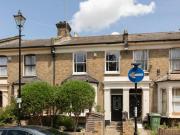 4 Bedroom Terraced House For Sale In St John´s
