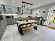 4 Bedroom Terraced House For Sale In Sweetlake Meadow,...