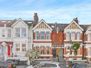 4 bedroom terraced house for sale in Tivoli Crescent,...